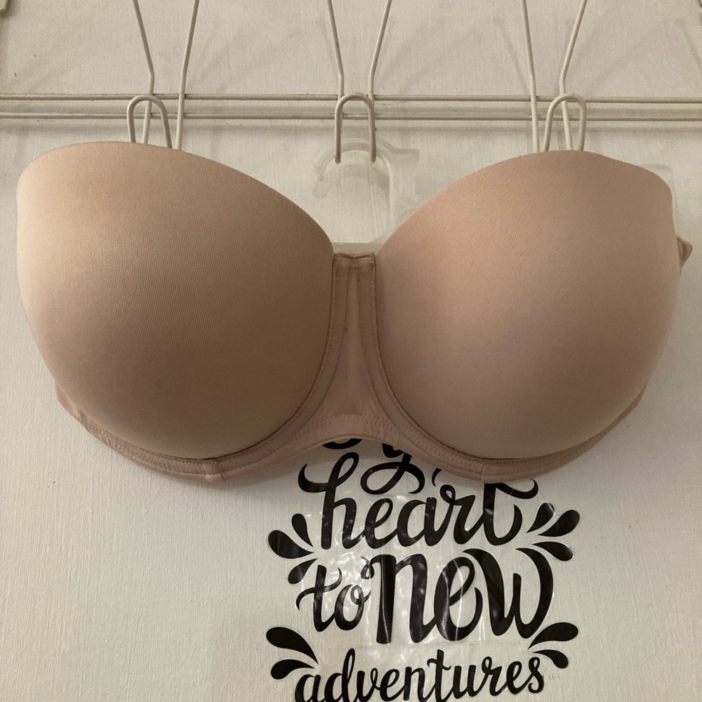 Strapless bra